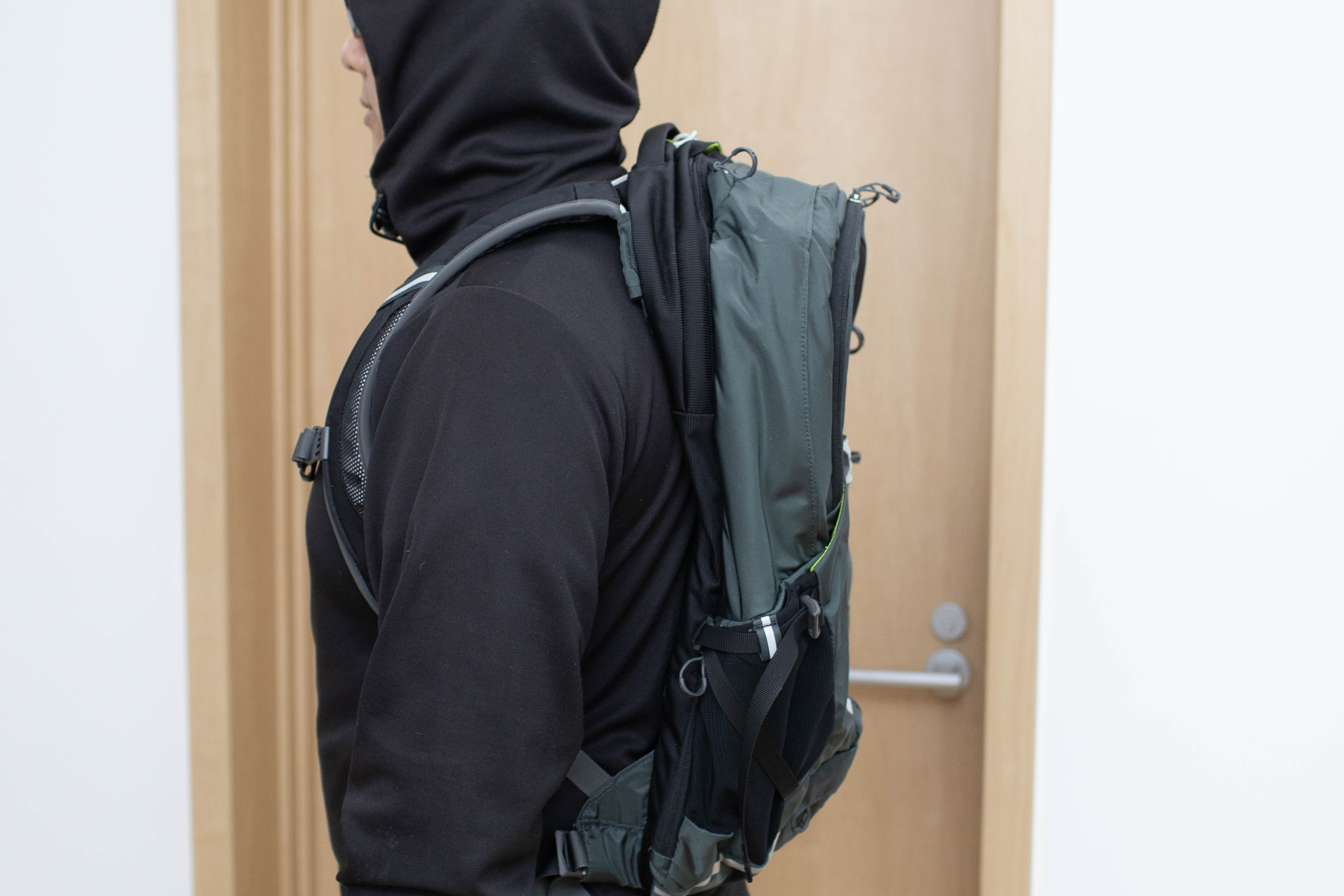 通勤男款双肩包推荐,男人双肩包推荐奢侈品