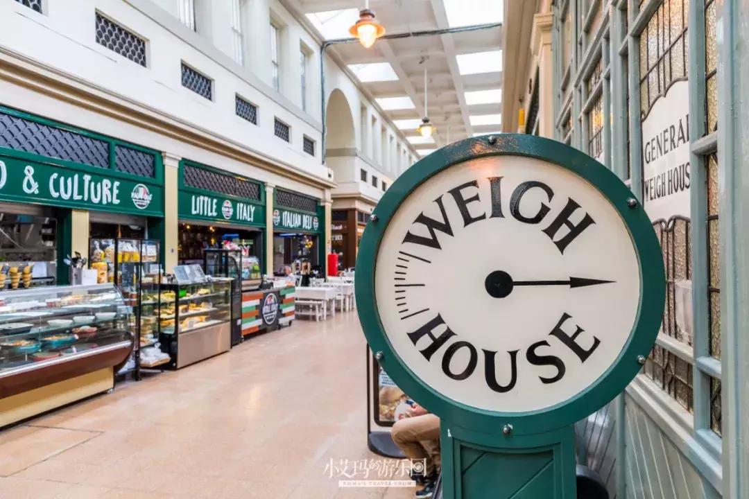 纽卡斯尔,店主为我弹奏了一把十万元的吉他