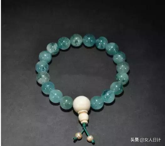 土豪看的手串,最适合穷人玩的5种手串