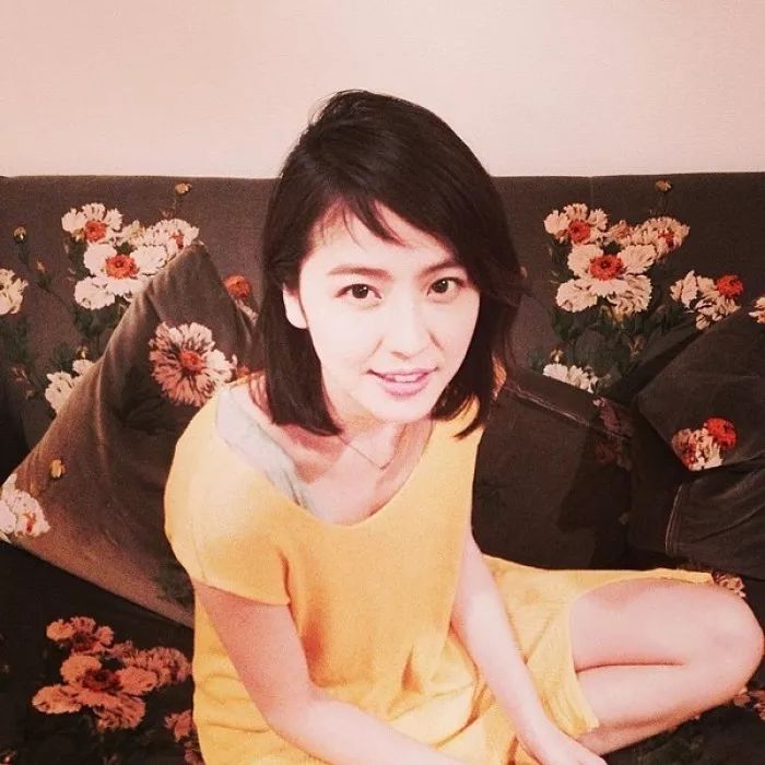 圆脸短发发型女2021流行发型日系,适合脸大圆脸的发型只剪不烫