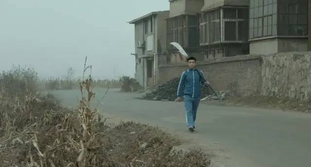 贾樟柯所有电影山河故人片头曲,贾樟柯的山河依旧在故人难再续