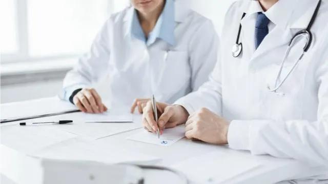 乳腺癌内分泌治疗绝经前后,乳腺癌内分泌药分绝经前后吗