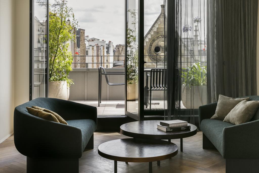 巴黎旅游住哪个酒店好,巴黎最值得住的酒店