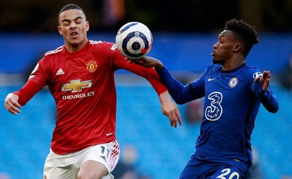 英超曼联2-1胜切尔西,曼联0-4切尔西穆里尼奥