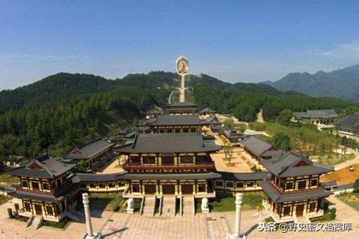 中国八小佛教名山在哪里,中国佛教八大宗派还存在几个