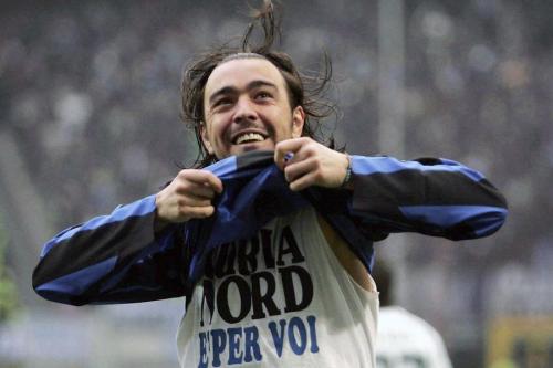 足坛十大帅哥托蒂,足坛十大9号巨星排名