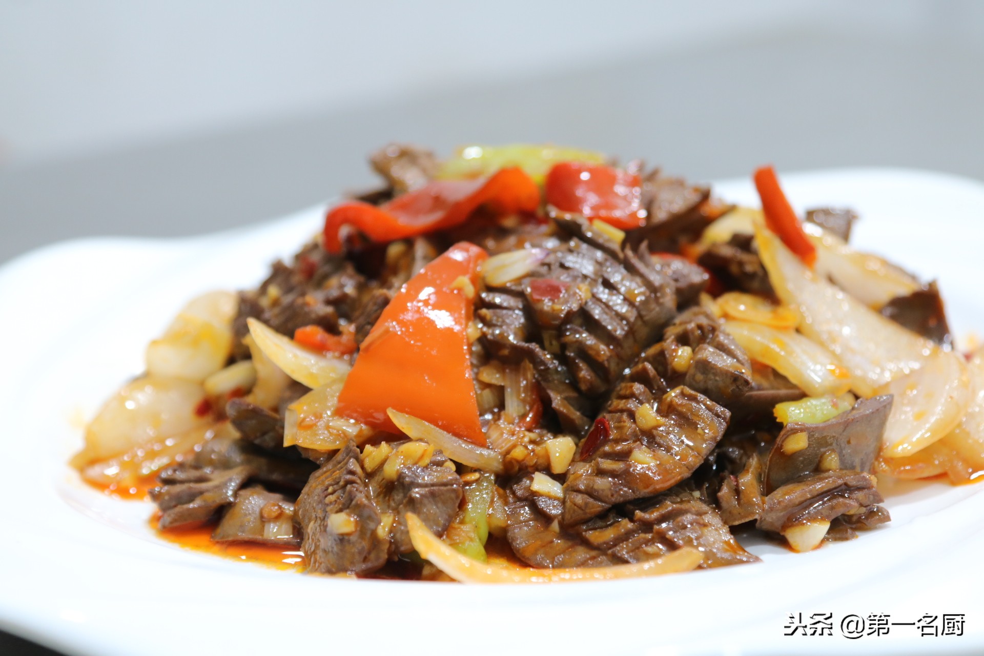 爆炒腰花这样做才好吃？不腥不腻，营养美味，下酒又下饭