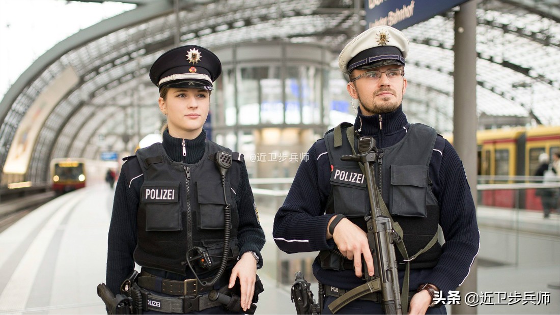 二战德国军用钢盔,二战钢盔性能怎么样