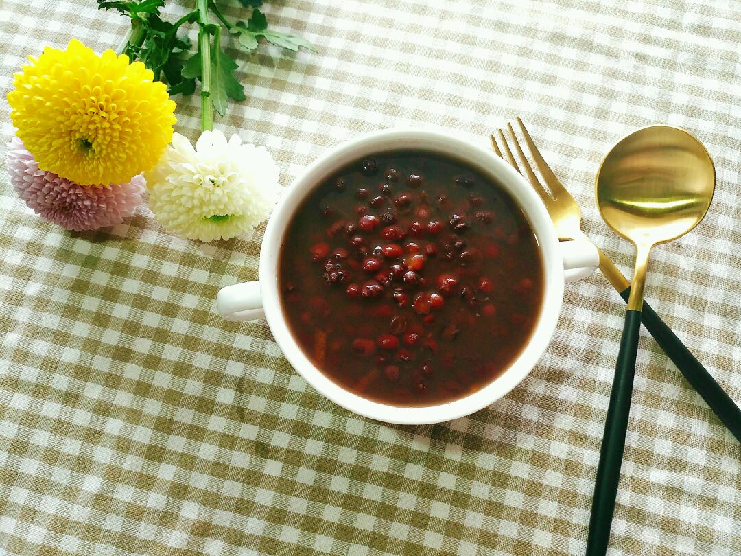 红豆的功效和作用吃法大全,红豆沙怎么熬又整又沙