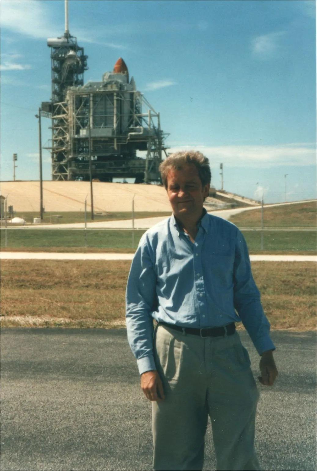 可以观测黑洞的天文望远镜,韦伯太空望远镜可以观测黑洞吗