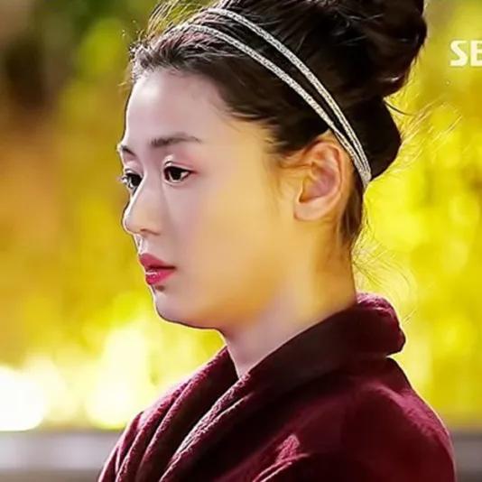 明星同款爱心气质高级轻奢耳饰,明星同款耳饰最好看的