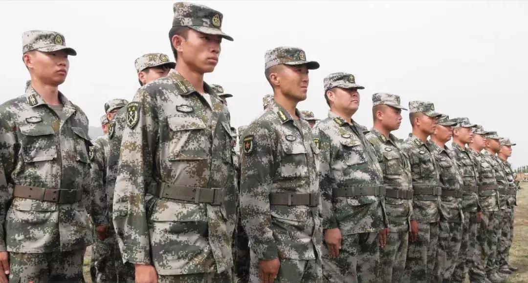 八一军人风采视频,迎八一展军人风采