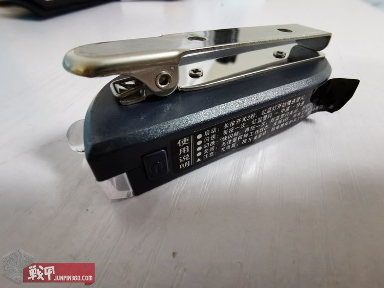 纳丽德ut11夹灯,纳丽德ut11肩灯测评