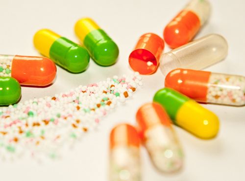 胶囊药片可以掰开吃吗,哪几种胶囊可以不能掰开吃