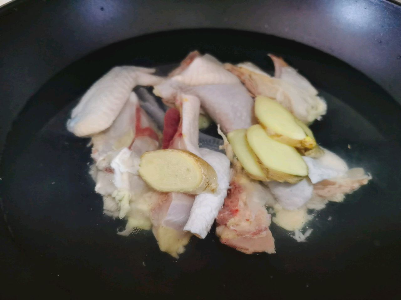 春分这一天祛寒气湿气好吗,春分祛湿汤食谱及做法