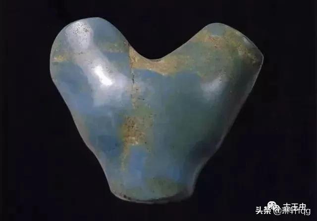 古玉孔道内外包浆沁色一致,古玉有沁色好还是无沁色好