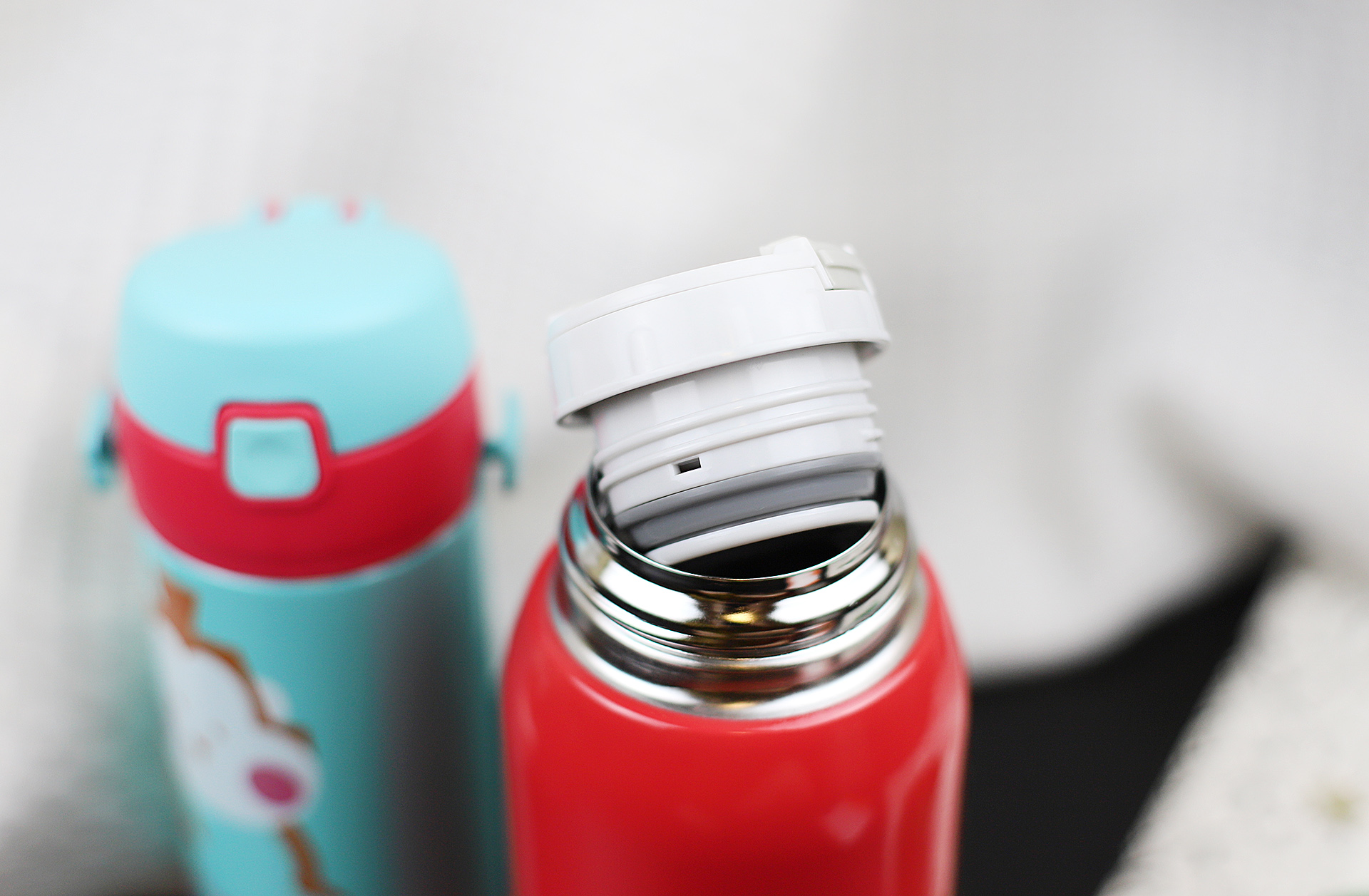 虎牌烧水壶和苏泊尔哪个好,虎牌焖烧杯跟苏泊尔哪个好