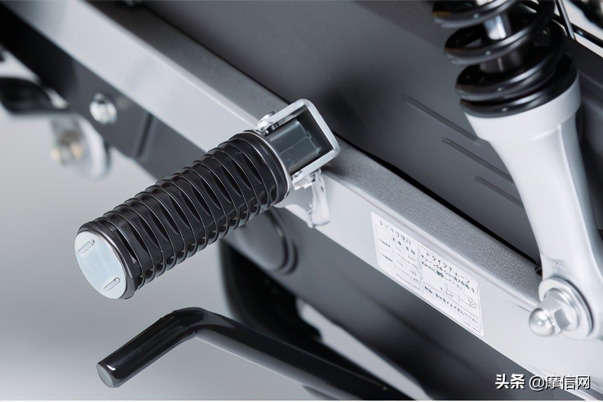 本田幼兽crosscub110几个颜色,本田幼兽crosscc110越野版