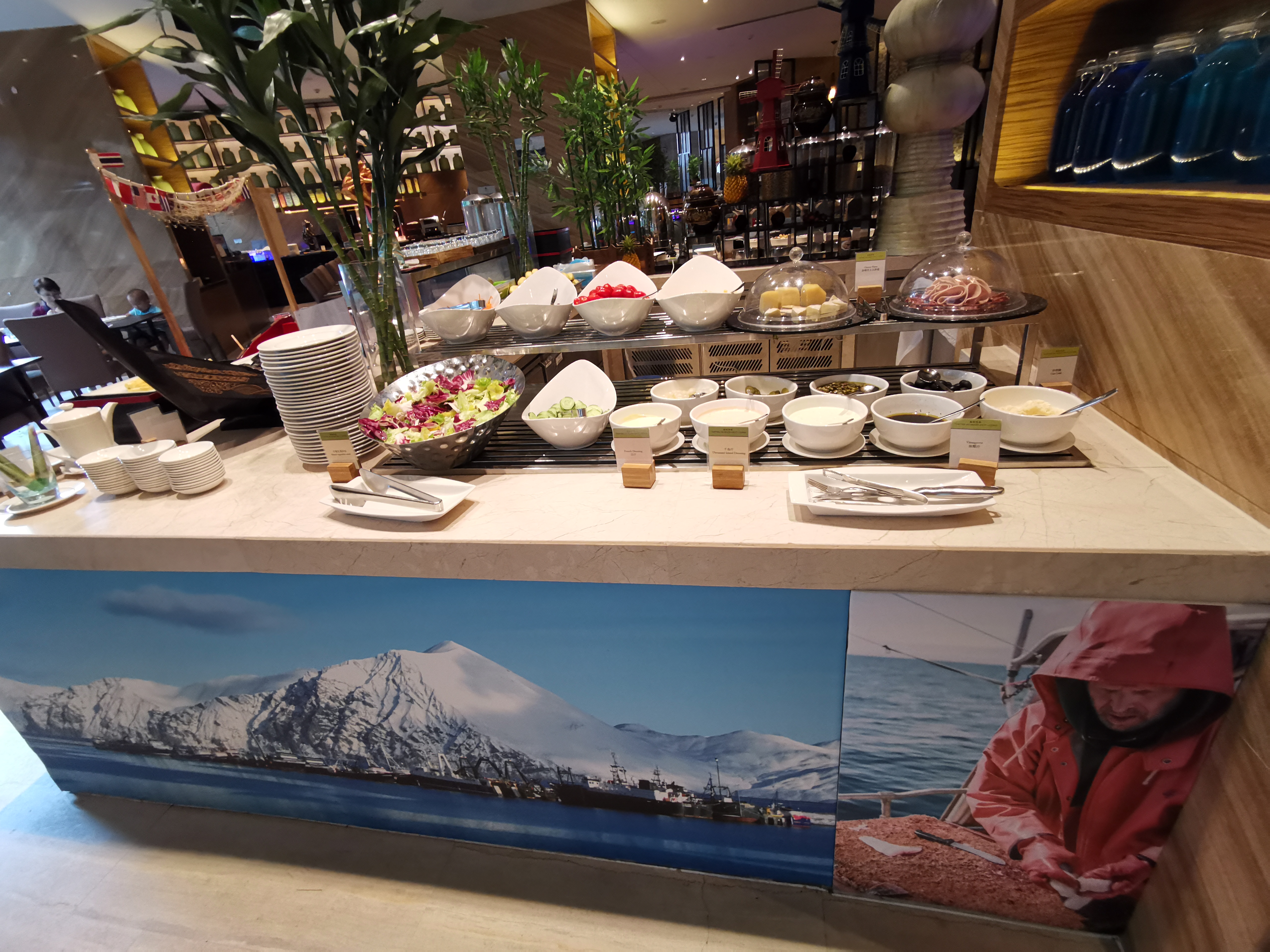 广州汇华希尔顿逸林酒店月饼,广州汇华希尔顿逸林酒店自助餐厅