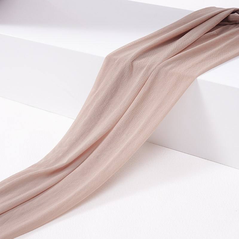 *袜丝**品种也不少，踩脚的还是连体的？分情况买能选到合心意的