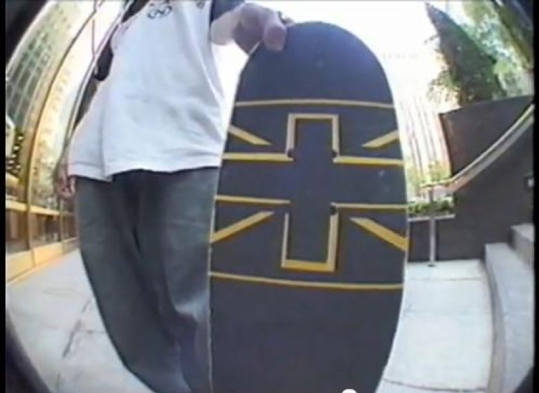 supreme被称为街头王者,席卷全球的潮牌之王supreme