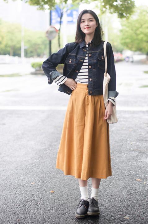 一衣多穿牛仔外套的n种搭配思路,牛仔外套怎么搭配这样穿准没错