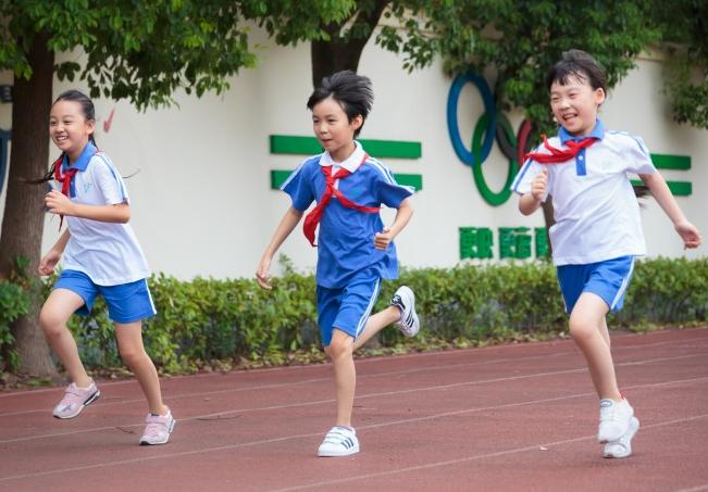 长跑怎么跑最省力又可以提高速度,长跑1000米该怎么跑既快又省力