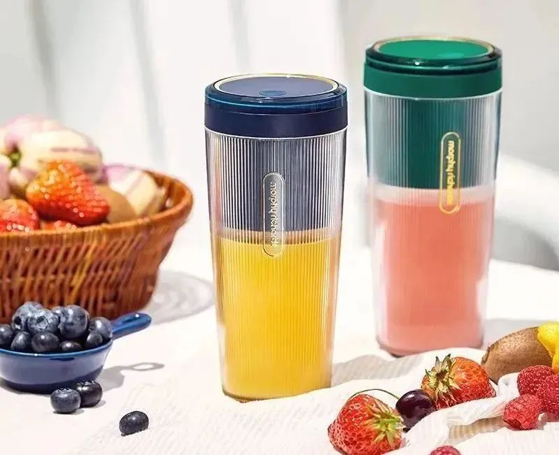 便携榨汁杯真的太方便,随身果蔬榨汁杯