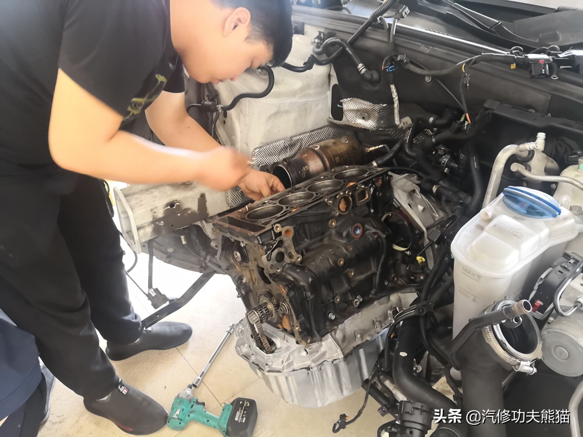 奥迪第三代EA888烧机油,奥迪ea888第三代还烧机油吗