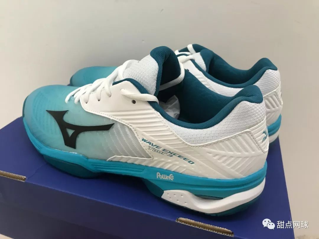 美津浓足球鞋wave系列评测,美津浓waveup足球鞋开箱测评