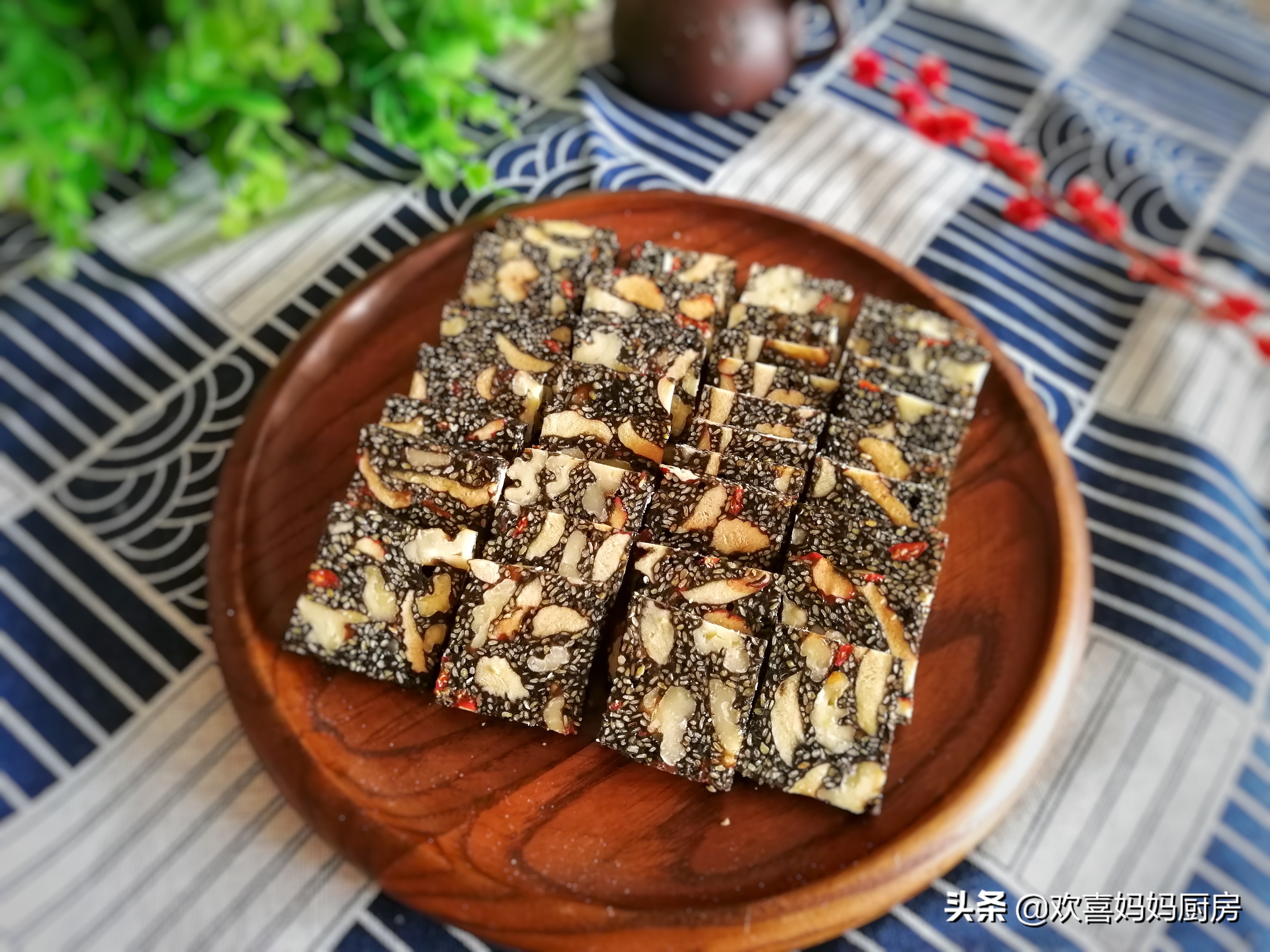 手工阿胶糕怎么吃补气血最好,纯手工制作阿胶糕补血养颜