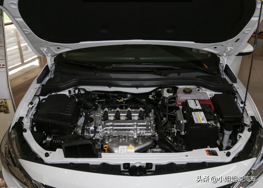 雪佛兰科沃兹低配有安吉星吗,雪佛兰科沃兹低配试驾