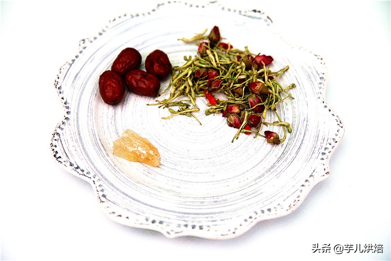 好喝的养生美颜花茶每天来一杯,自制春季养生花茶配方