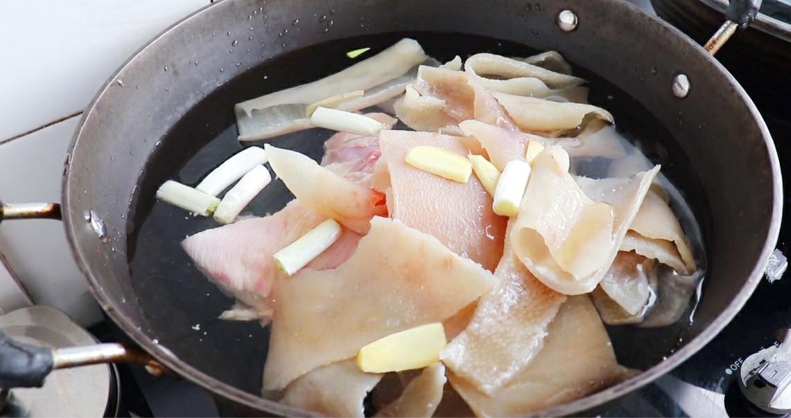 熬猪皮冻最好方法,熬猪皮冻用什么方法最好