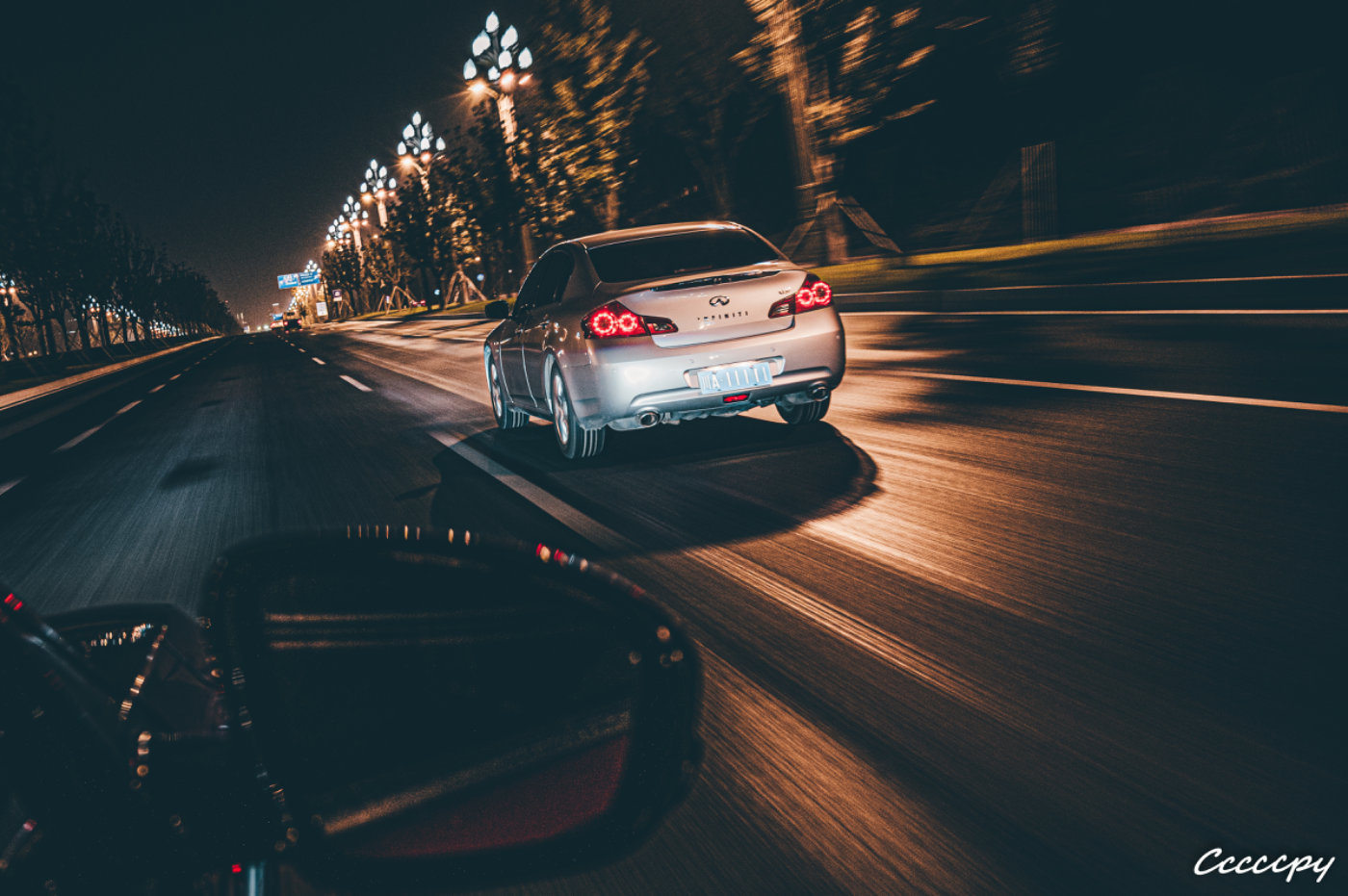 英菲尼迪g37coupe试驾,英菲尼迪g37低速行驶感受