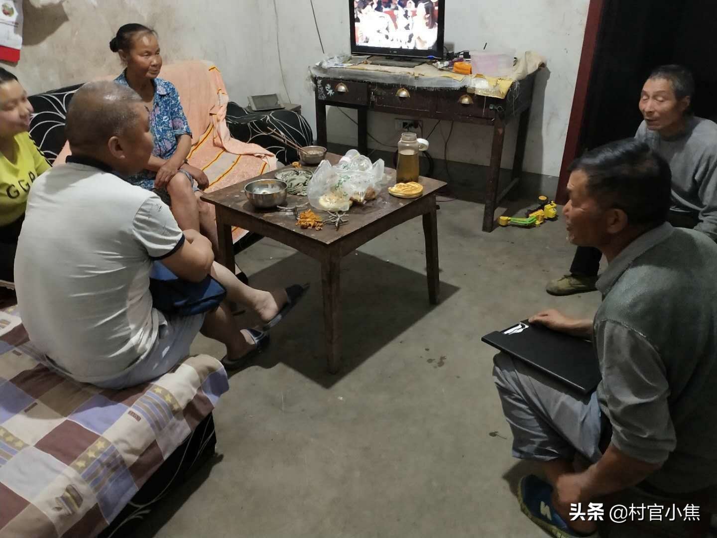 村干部工资低是什么原因,村干部被村民误解