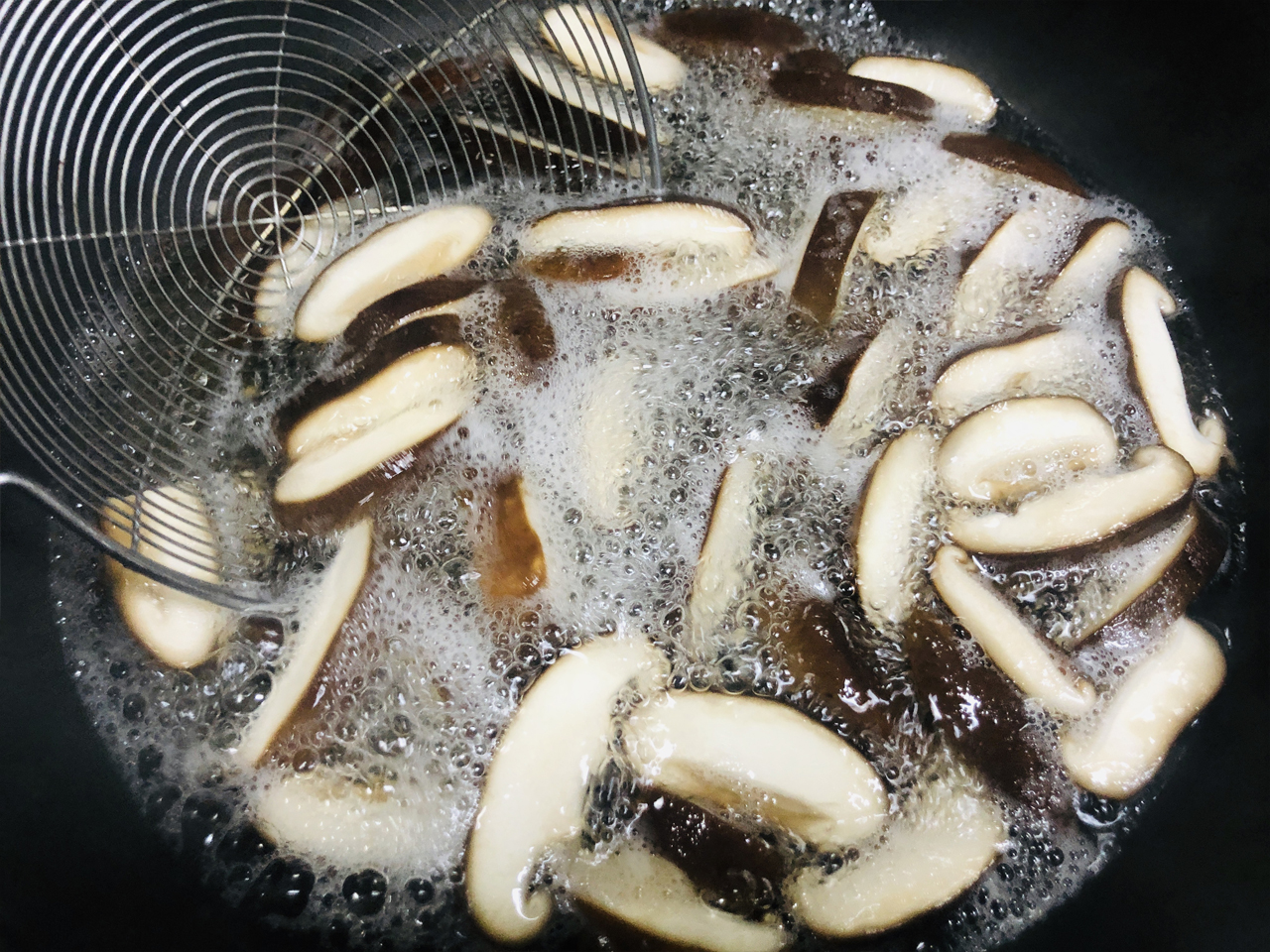 家常菜100道开胃下饭菇类,好吃下饭的菇类家常菜