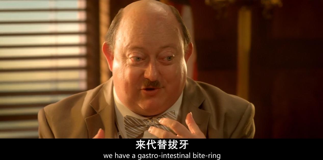 《人体蜈蚣系列》:从全彩到黑白默片重口味背后的荒诞剧情