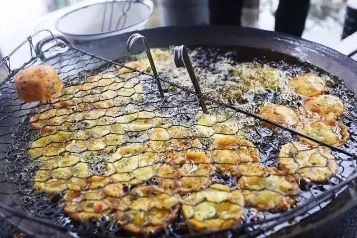 江西九江小吃巧手烩豆粑,九江特色美食小吃排行前十
