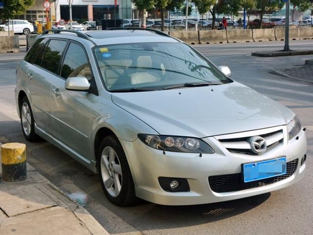 情怀老车马自达6wagon瓦罐旅行版