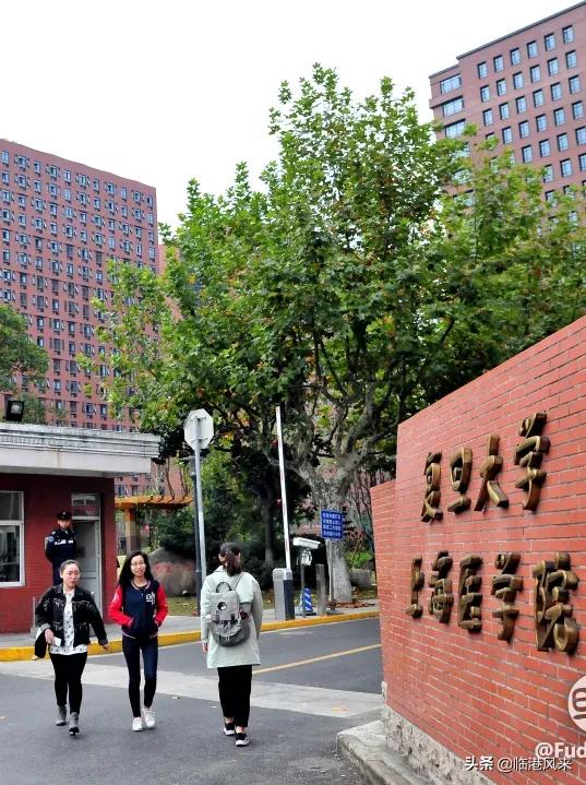 上海有值得一逛的大学吗,上海各大学最适合参观的校区