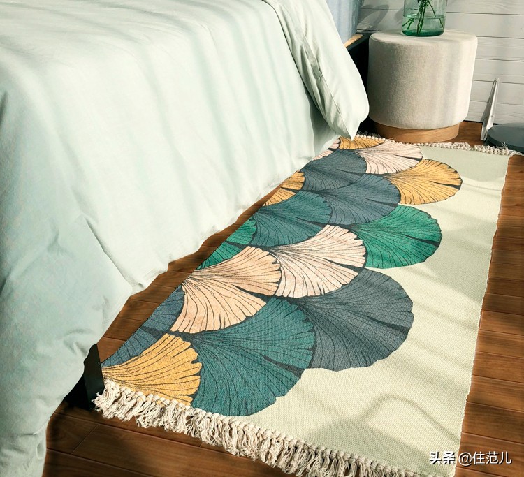 让卧室变高级的东西,轻奢卧室贵气