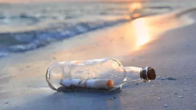 再见漂流瓶!因含色情信息腾讯关闭该功能,有缘我们江湖再见!