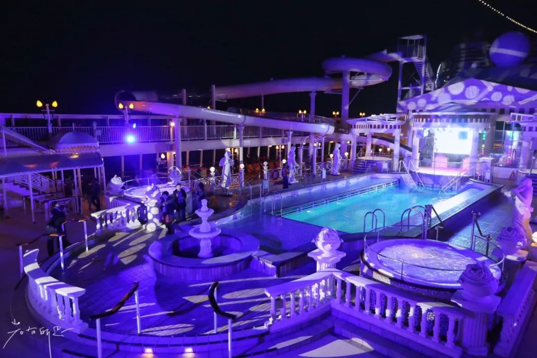 带父母豪华游轮环球旅行,带着父母们出游