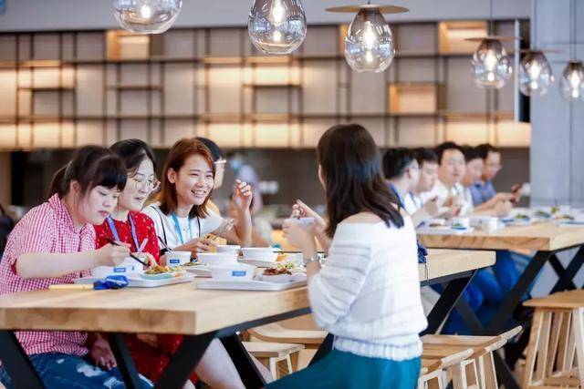 vivo手机是自产还是代工,vivo手机质量靠谱吗