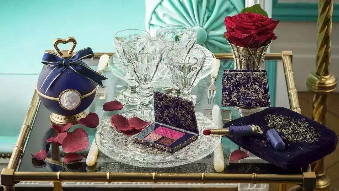 最适合送的圣诞礼物,女生最想要的是什么新年礼物