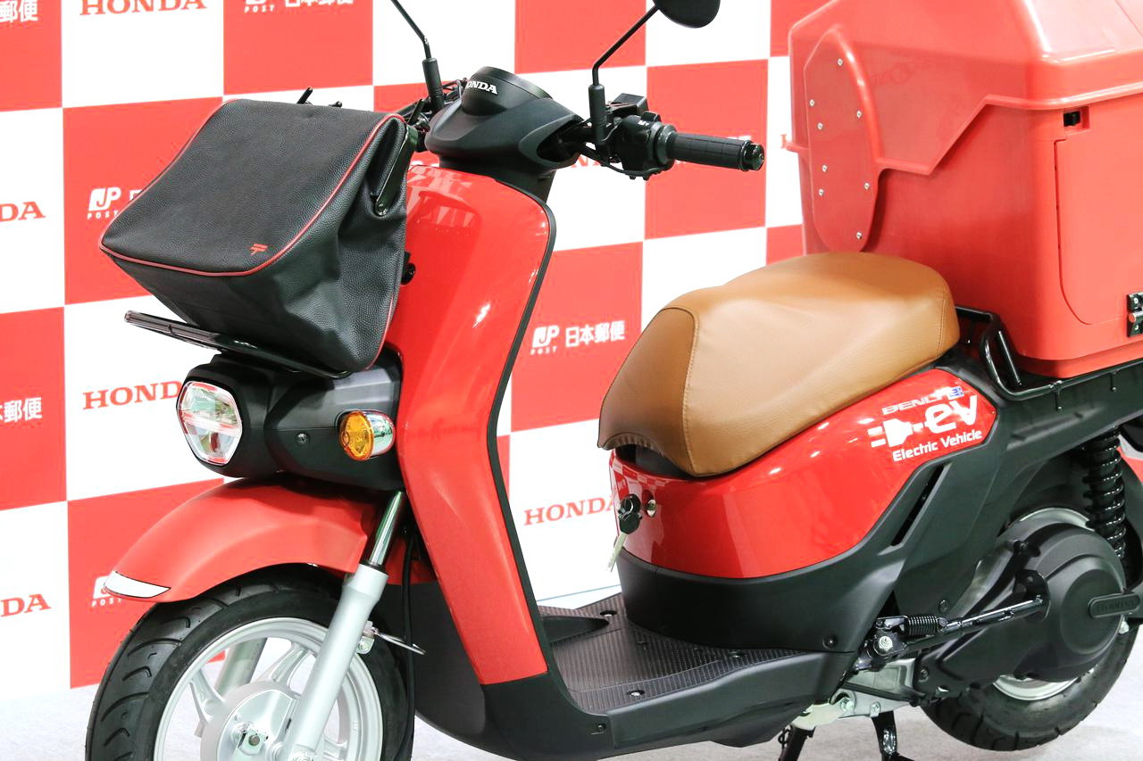 honda新踏板,honda燃油踏板车