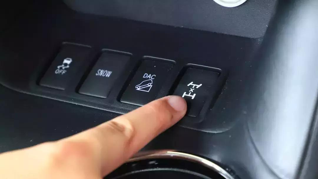 台风生存指南,台风天气的驾驶技巧