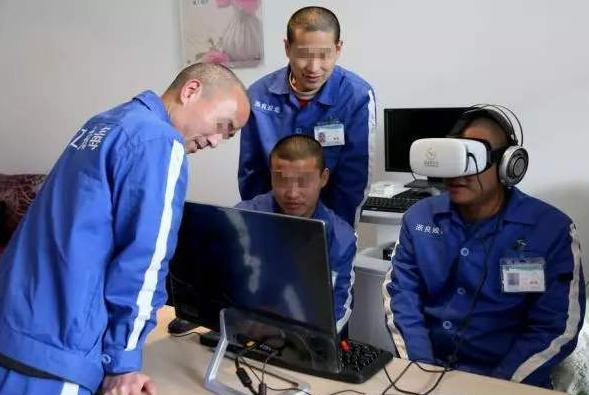 身边有曾吸毒的朋友怎么办,身边亲人朋友吸毒不正确的做法