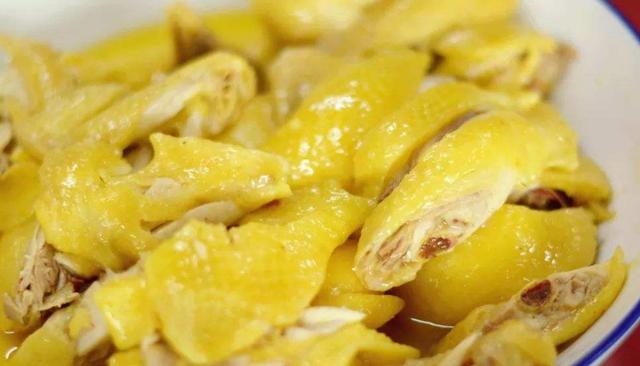 土鸡怎么吃下饭有营养,土鸡肉怎么炒好吃又下饭